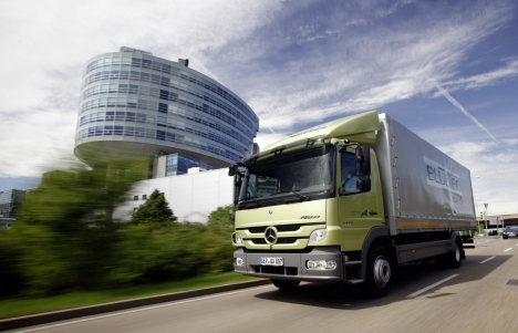 Модельный ряд грузовых автомобилей Mercedes-Benz